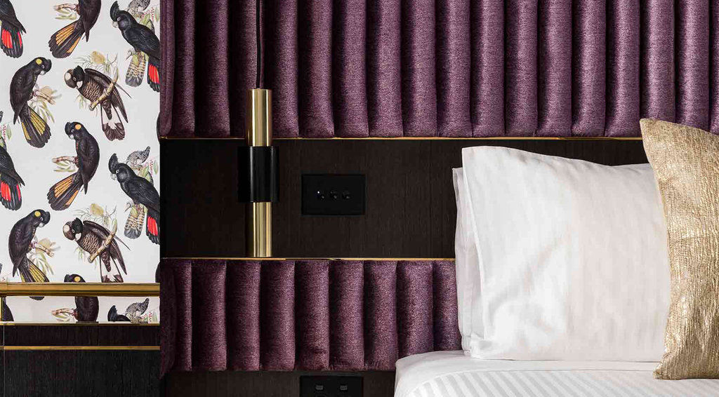 Отель Qt Перт Экстерьер фото A detail of a bed in a room at the Standard East Village